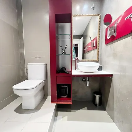 Borrell Apartment Barcelona